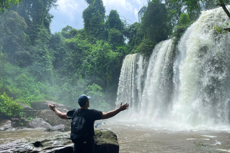 Excursion d&#039;une journée à Beng Mealea, Banteay Srei et les chutes d&#039;eau de Phnom KulenVisite en petit groupe