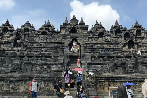 Yogya : Borobudur, Cirebon, Jakarta 3D2N Guide speak Arabic