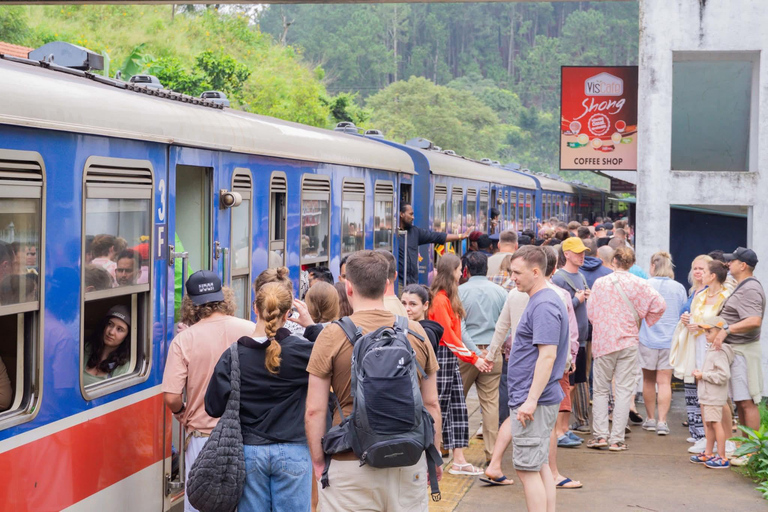 Sri Lanka Ella Train Ride from Ambewela and Adams Peak