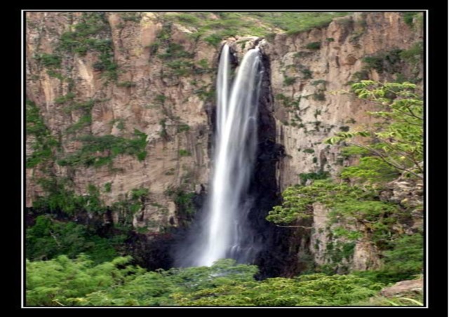 Visit Horsetail Falls Full-Day Tour from Monterrey in Valle de Guadalupe