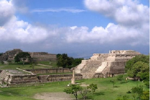 8-Hour Monte Albán Tour from Oaxaca
