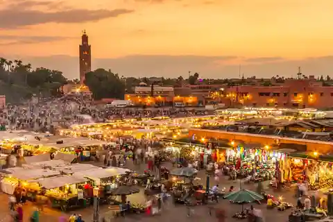 Marrakech: Excursión privada de 3 días a Agadir por el desierto de Merzouga