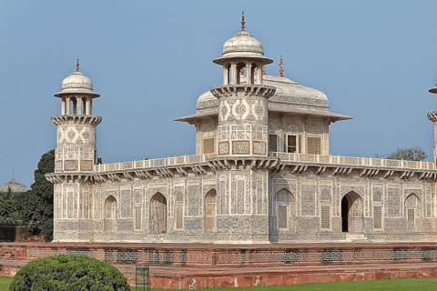 From Delhi: Taj Mahal, Agra Fort, and Baby Taj Day Trip Private Tour with Car, Driver, Guide, Tickets & 5-Star Meal