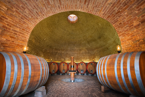 From Siena: Val d’Orcia Wine Tour with Lunch & Brunello Winter Tour