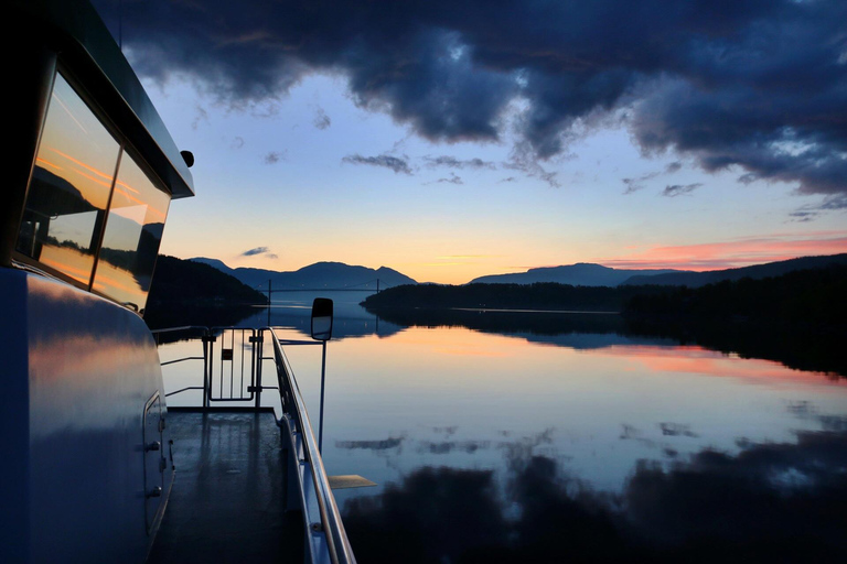 Stavanger: Fjord Cruise to Lysefjord and Pulpit Rock