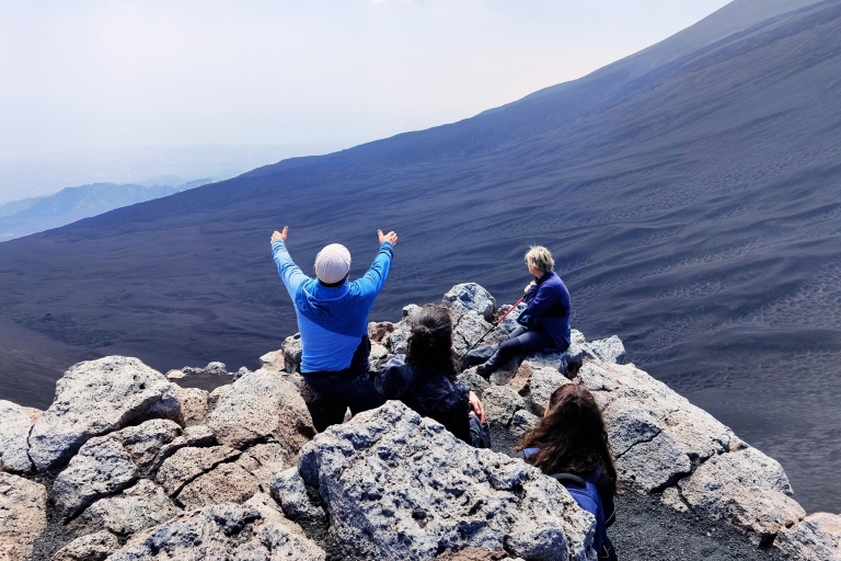Etna Summit Craters TrekWycieczka grupowa