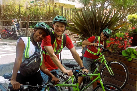 TOUR URBANO IN BICICLETTA DI QUITOTOUR IN BICICLETTA PER LA CITTÀ DI QUITO