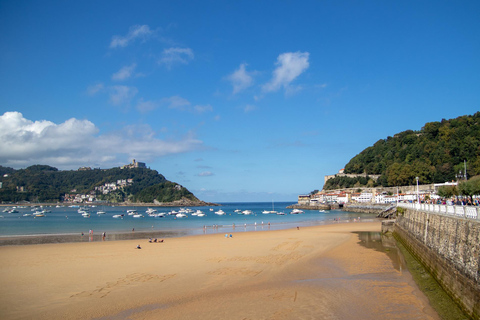San Sebastian: Free Walking Tour with Local Guide