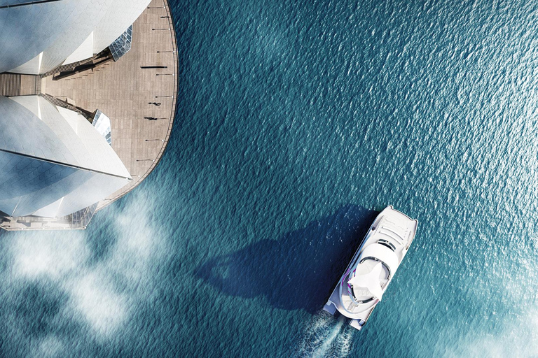 Sydney: Dinner Cruise with 3-Course Meal