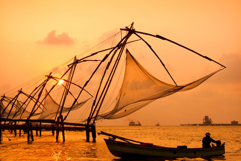 Cochin : Circuit de 5 jours au Kerala avec Munnar, Thekkady et Alleppey