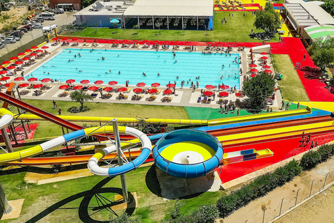 Chersonissos: Acqua Plus Waterpark toegangskaartjeVervoer vanuit Rethymnon-Georgioupolis-Bali