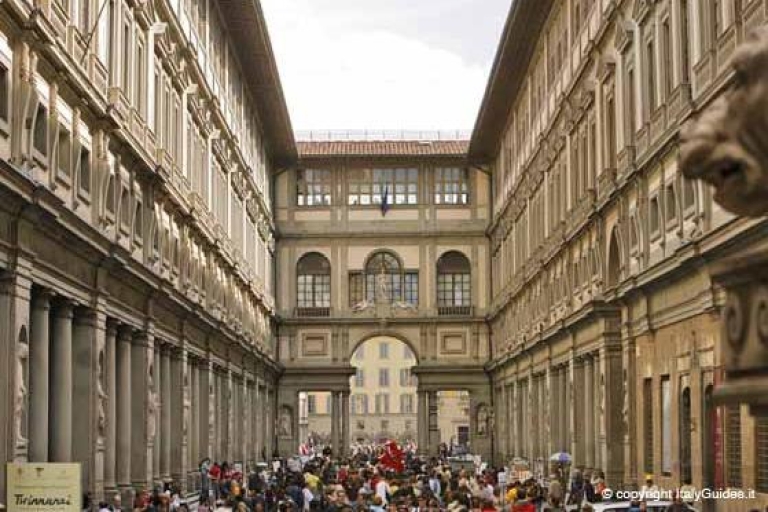 Galería Uffizi: tour monolingüe sin colasTour en italiano