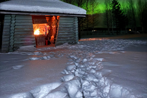 Rovaniemi: caça à aurora e uma experiência de churrasco à lareira