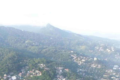 Tuk-Tuk Tales of Kandy: A Sensory City Tour with Local Guide A Sensory Kandy City Tour by Car Van with Local Guide