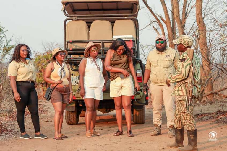 Livingstone :Sunset Game Drive and Rhino tracking With Drink