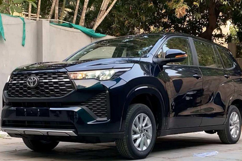 Delhi: Taj mahal & Agra luxury car tour with guide, 5* lunch All inclusive Taj mahal & Agra tour Travel by Vellfire car