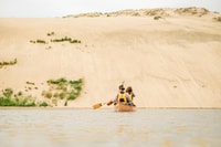 Tour de canoa guiada por el asador de Curonian Lituania - Housity