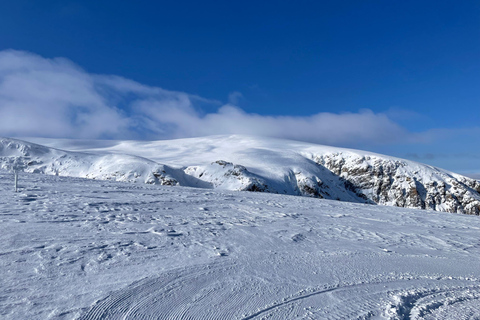 From Sofia: Private 7 Lakes Winter Hiking Tour