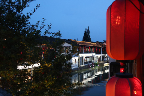 One Day Tour in Shanghai: Zhujiajiao Water Town-Yu Garden