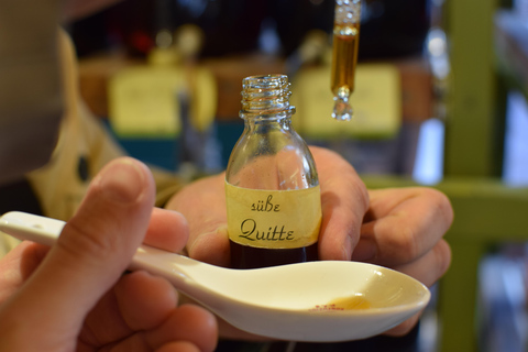 Vienna: Viennese Markets Tour with Tastings Naschmarkt Guided Food Tour