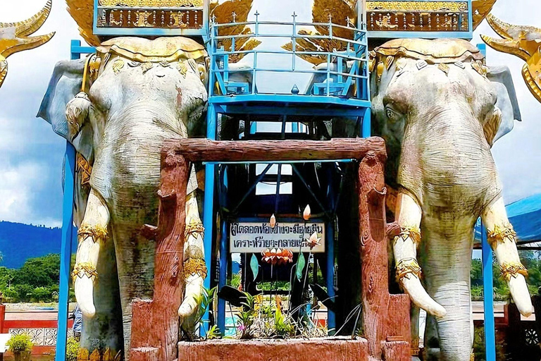 Chiang Rai Red Temple & Golden Triangle Boat Trip Free Lunch Hotel Pickup and Drop-Off (Within Pickup Area)