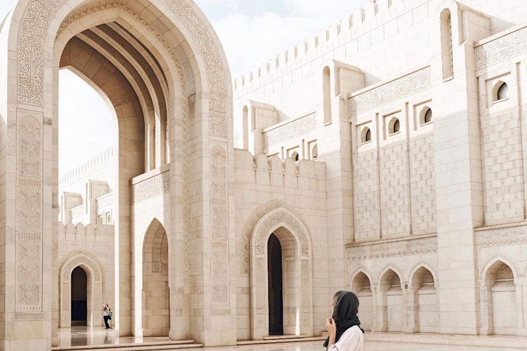 stadsrondleiding in muscat met lunch