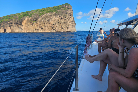 Mauritius Catamaran Cruise: 3 North Island with Lunch Drinks