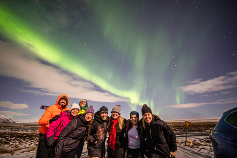 AURORA BOREAL Tour mit professionellem Foto ab ReykjavikAURORA BOREAL Nachttour ab Reykjavik