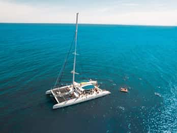 Sunny Beach, Bulgarie : Croisière d'une demi-journée en catamaran sur la mer Noire