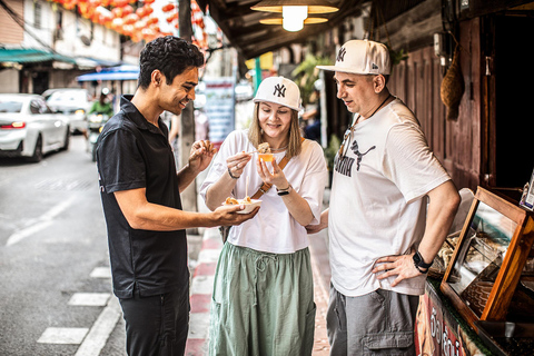 Pattaya Bites Food Tour with 14+ Tastings