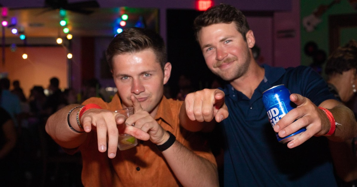 Austin 6th Street Bar Crawl The Epic Group GetYourGuide