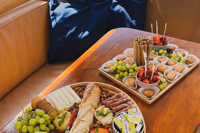 Lisbon: Brunch on Board a Beautiful Catamaran Private
