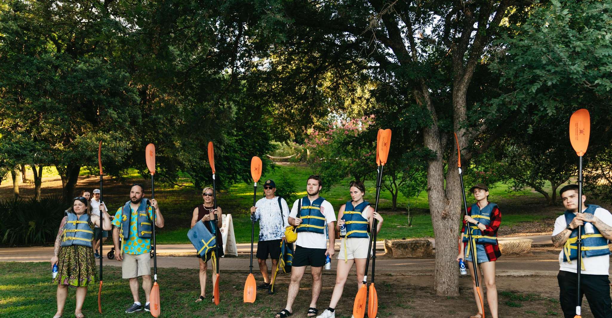 Austin: Sunset Bat Watching Kayak Tour photo 7