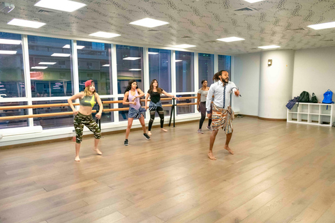 São Paulo: Private Samba Class – Learn Brazil's Most Iconic Dance