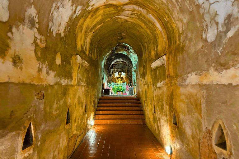 Chiang Mai Wat U Mong, Baan Kang Wat i jedzenie w wykonaniu Songtaew Trio