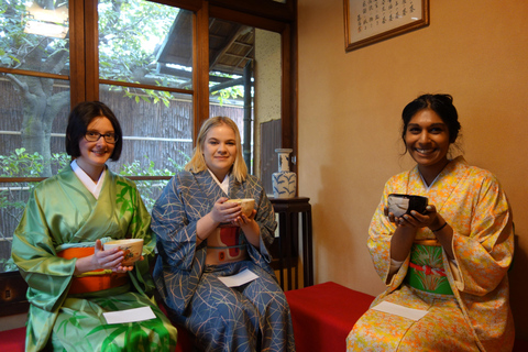 Kyoto: Tour pela Machiya de 140 anos, kimono e cerimônia do cháPlano padrão