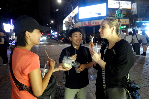 Taipei Ningxia Night Market Food Walking Tour（incl. 10 Food） Private Tour