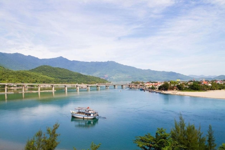 Hoi An: Marble& Monkey Mountain- Hai Van Pass& Lang Co Beach Private Tour: Including Guide, Lunch, Ticket & Transport