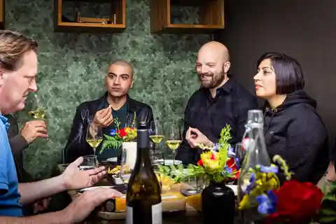 Boutique Dutch Food & History Tour in the Jordaan area