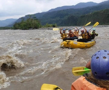 Baños: Tour di rafting sul fiume Pastaza con pranzo
