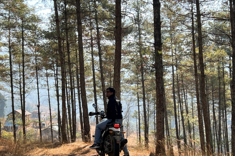 Kathmandu: Private Motorbike City Tour with Local Guide