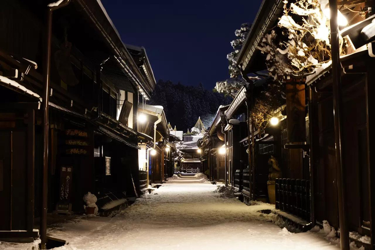 Nagoya: 2027 Winter Shirakawago Light-Up & Takayama Day Tour