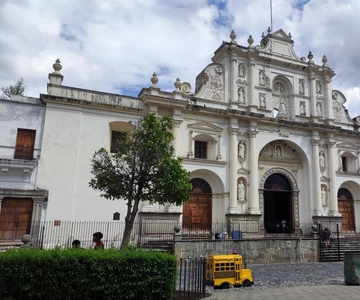 Antigua Kulturreisen