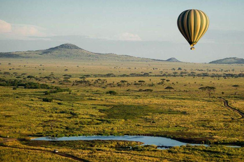 Arusha: 6-Day Tanzanian Nature Walk and Wildness Adventure