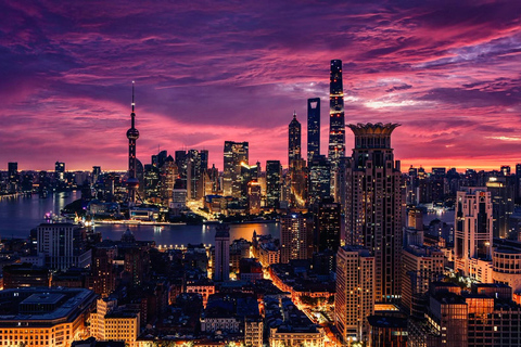 Shanghai Sunset Walk: Historic Bund to Cyberpunk Skyline Private VIP Tour (English & French)