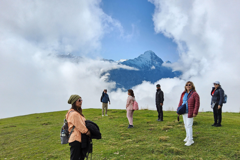 Zürich: Jungfrau Region Day Trip with Train and Hidden Gem