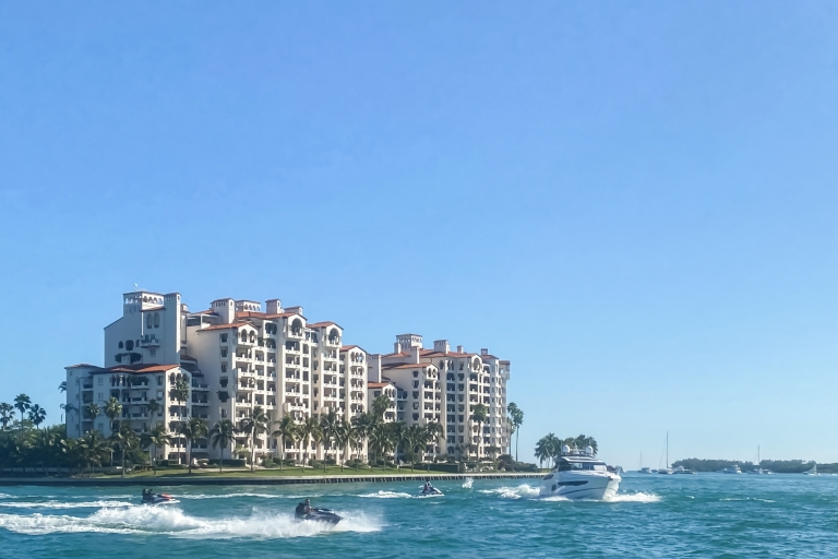 Miami: City Cruise Star Island Millionaire's Homes & 90 Mins City Cruise with Hotel Pickup and Drop-Off from South Beach