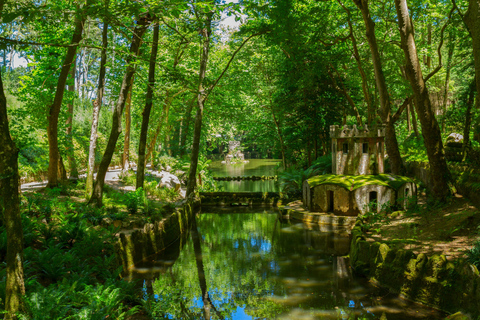 Lisbon: Sintra, Pena Palace, Belém, Cascais Small Group Tour Small Group – Sintra & Lisbon Tour Full Day in Portuguese