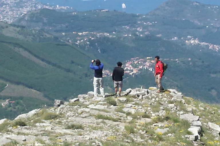 PATH OF THE GODS with NINO Expert local Guide free transport