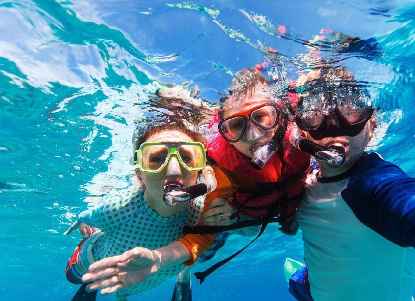 Hersonissos: Jetbådstur med snorkling